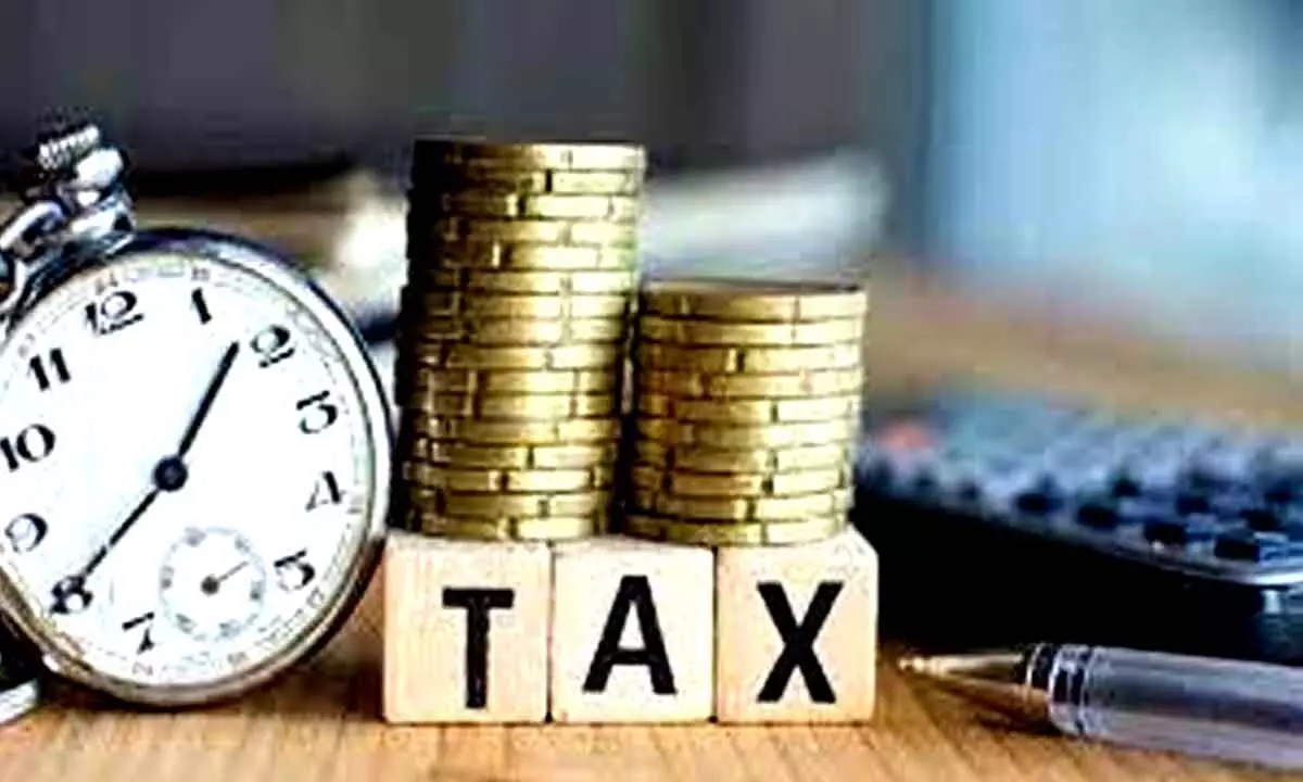 India’s net direct tax collections surge 15.4 pc to Rs 12.1 lakh crore in April-Nov