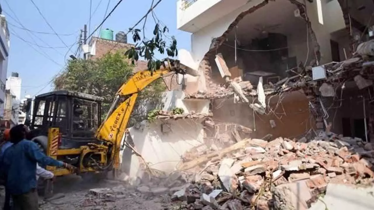 SC halts bulldozer action by States