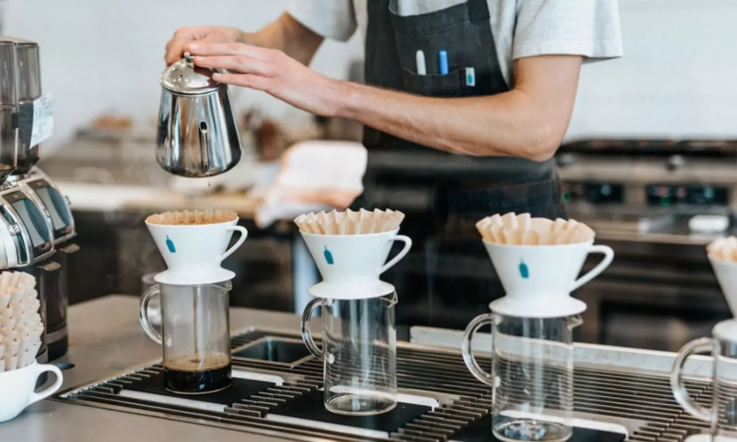 How Coffee Chains Are Driving Cafe Culture