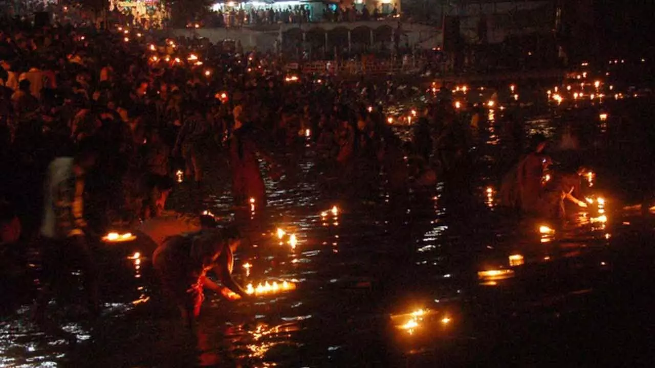 Kartika Purnima celebrations fervour marks Telugu States, devotees flock to shiva shrines