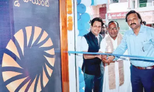 Muthoot Exim launches Gold Point Centre in Guntur