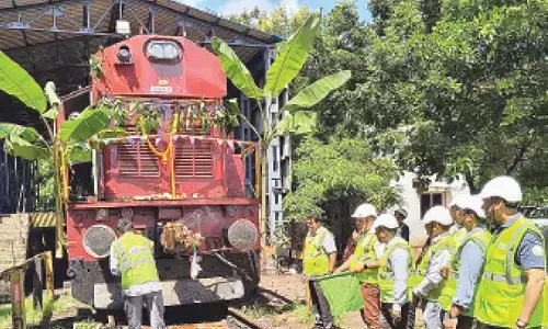 AGP inducts new locomotive