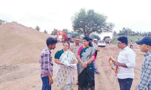 Collector Prasanthi emphasises transparency in sand supply