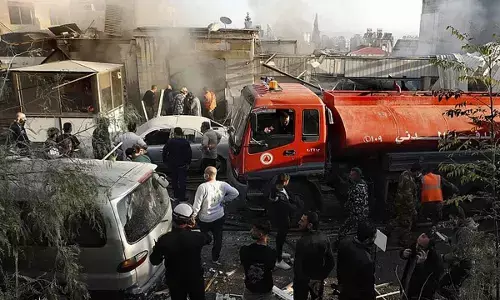 Israeli strikes kill 12 rescuers