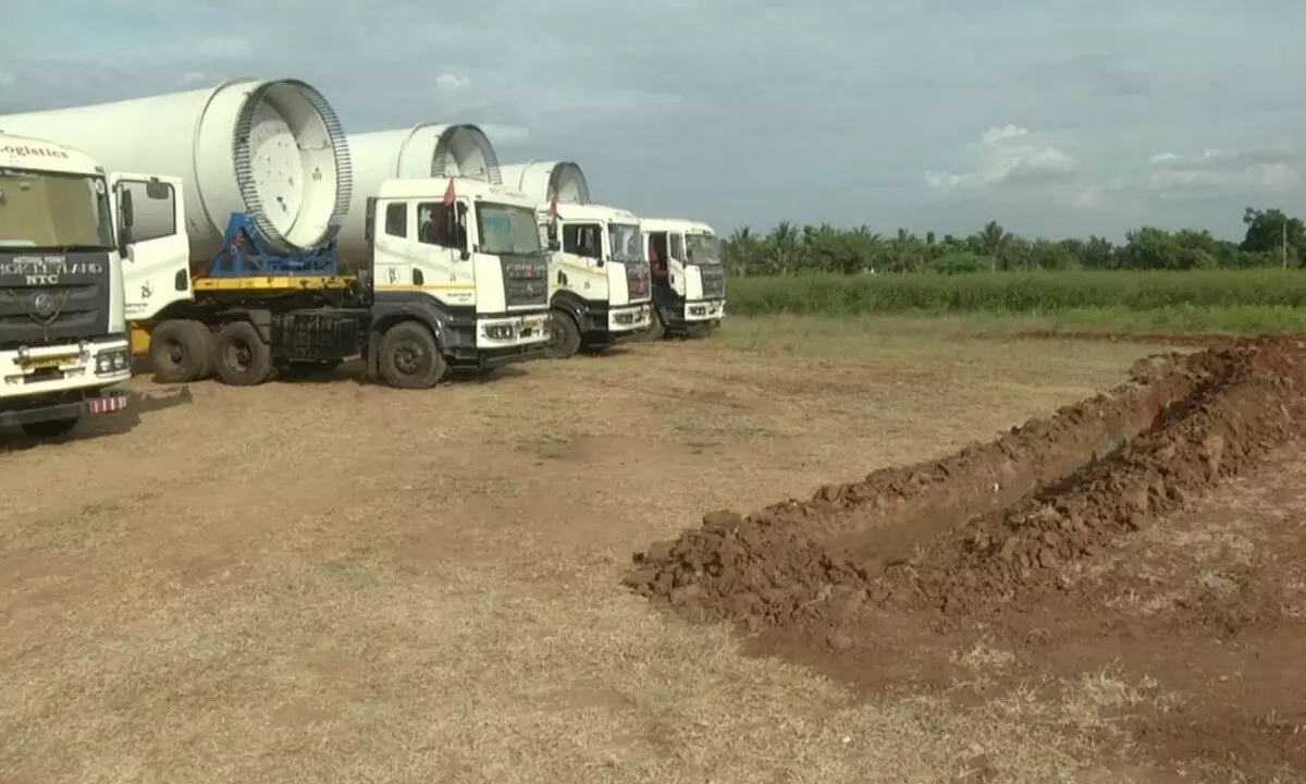 Farmers in Gadag protest against wind companies over land encroachment