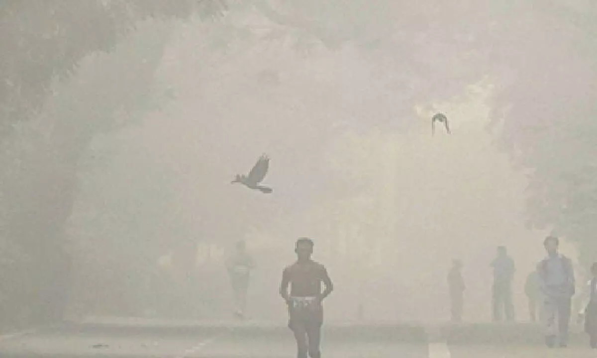 Smog engulfs capital with ‘severe’ air quality