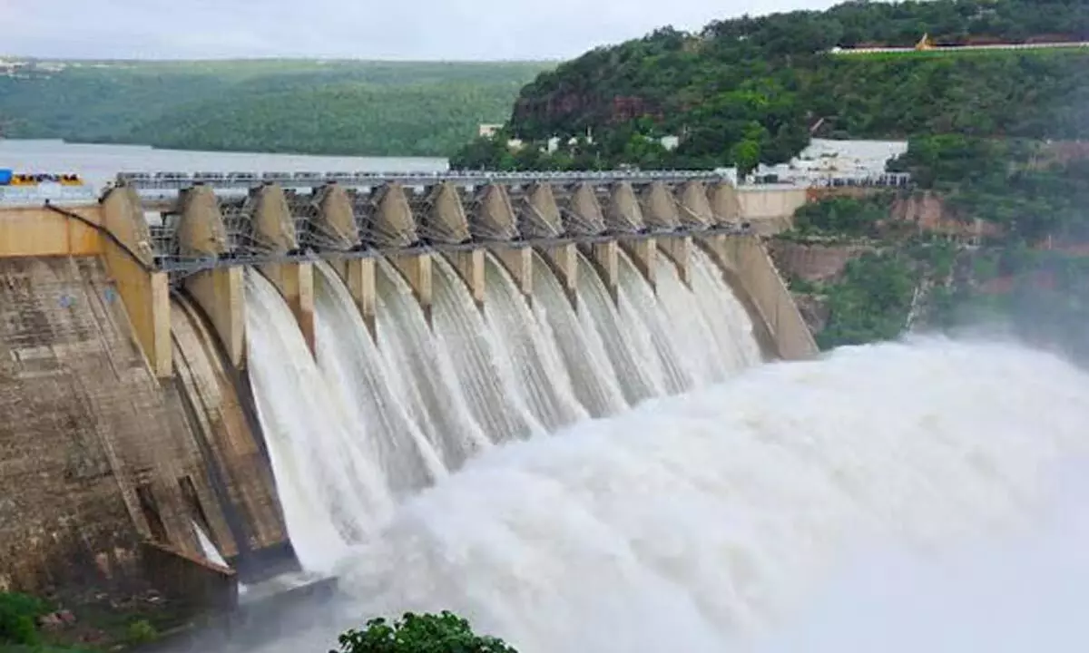 Telangana Govt. Decides to Dredge Reservoirs