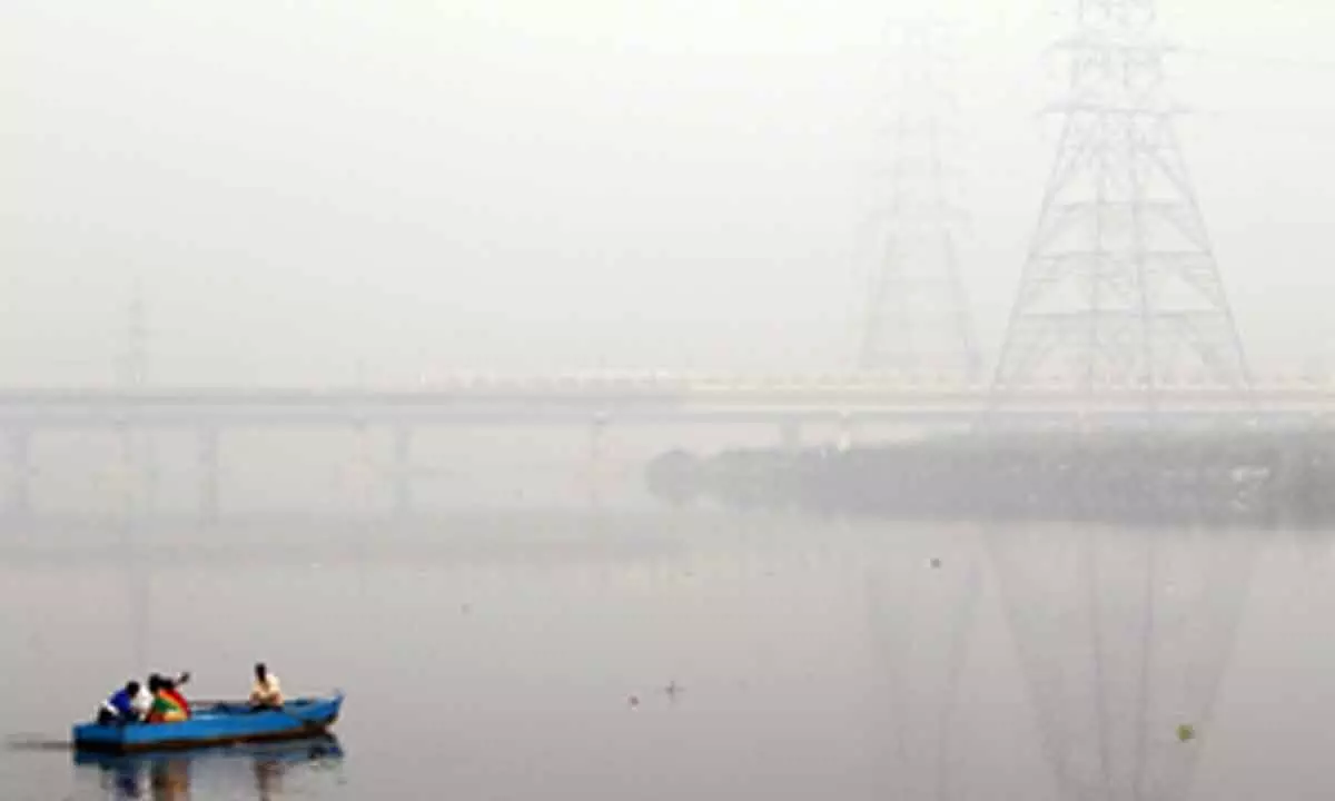 Bengal: AQI levels rise in Kolkata & Howrah