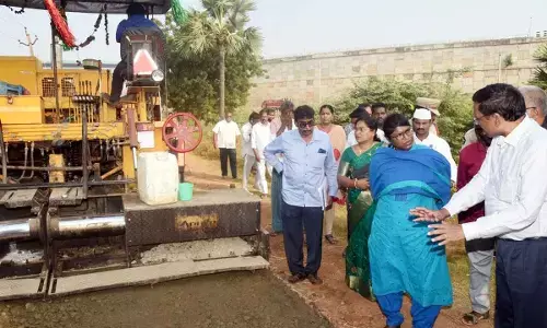 Officials told to maintain quality in road works