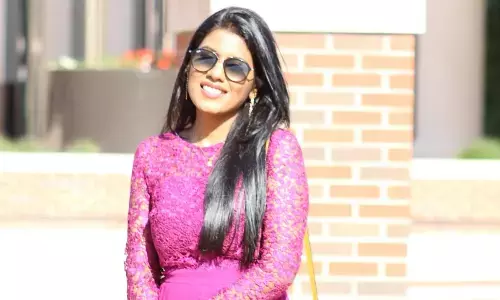 Smart Logistics: Leveraging AI for Real-Time Decision Making and Route Optimization