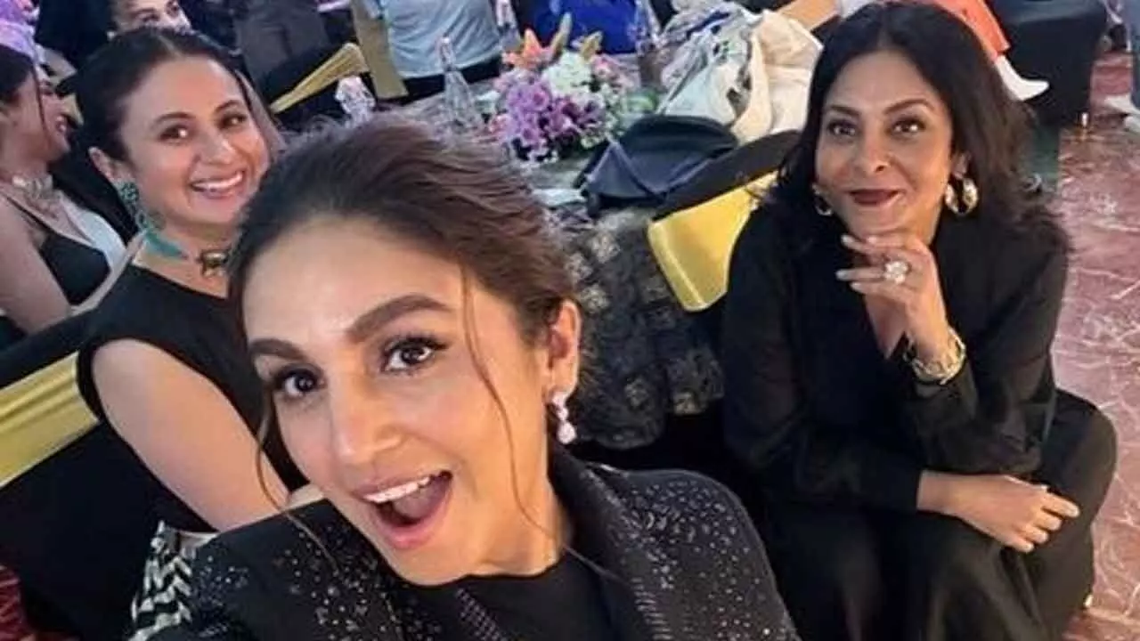 3 Superwomaniyas: Huma Qureshi celebrates bond with Shefali Shah and Rasika Dugal