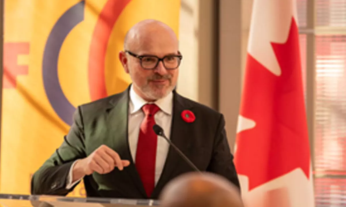 Canadas Employment Minister resigns