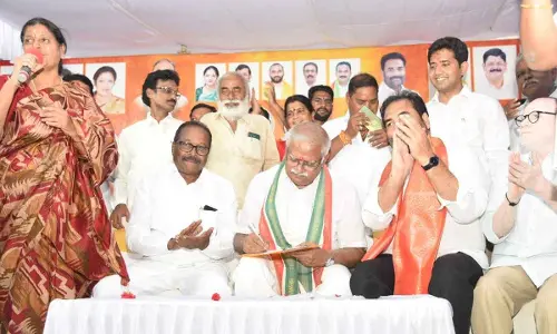 Sannapureddy takes charge as RTC regional chairman