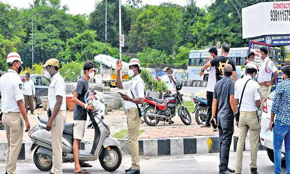 Traffic cops on the prowl to rein in rogue drivers