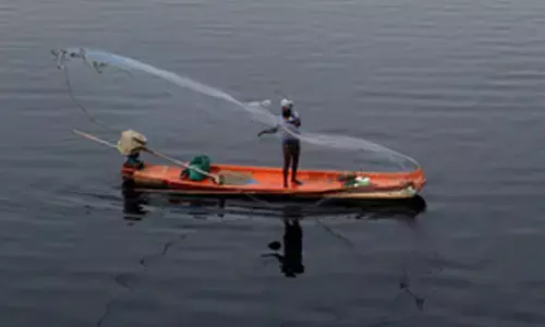 MeT department advises TN fishermen to avoid deep sea fishing