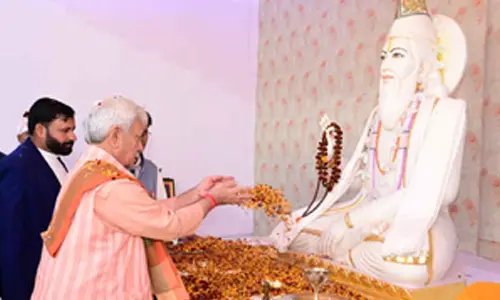 Unity of hearts & minds essential for peace & progress, says J&K Lt Governor