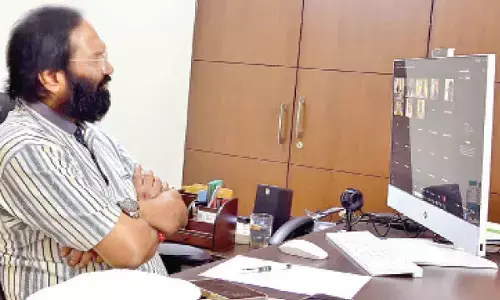 Uttam prods babus to fast-track irrigation projects across State