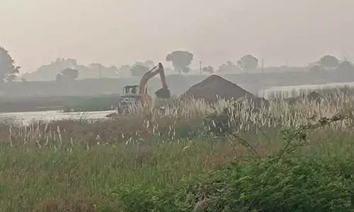 Mahabubnagar: Illegal sand mining rampant