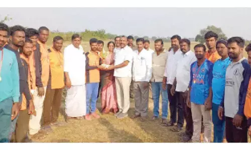 Sports contribute to mental refreshment, physical strength: MLC Nagarakunta Naveen Reddy