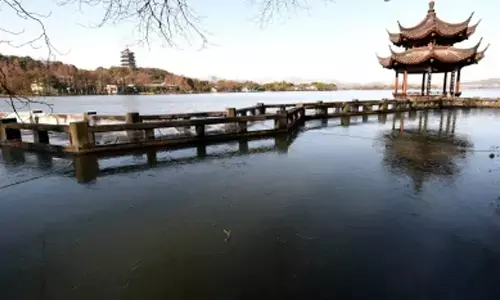 China maintains yellow alerts for blizzards, cold waves