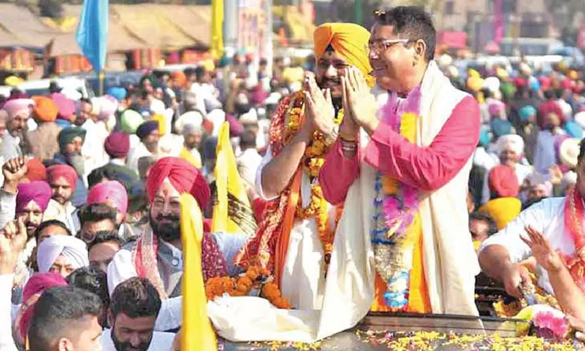 AAP takes out ‘Shukrana Yatra’ to thank people for win in Punjab