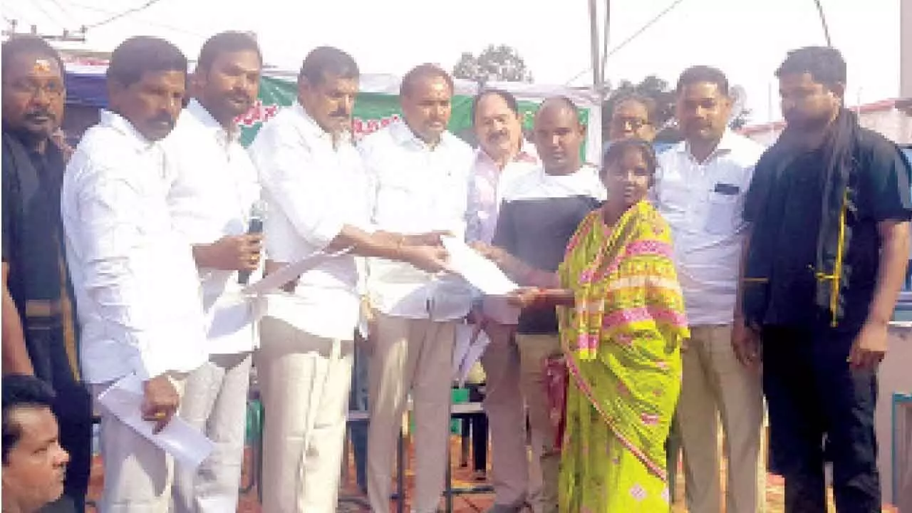 Botcha distributes cheques to diarrhoea victims’ kin