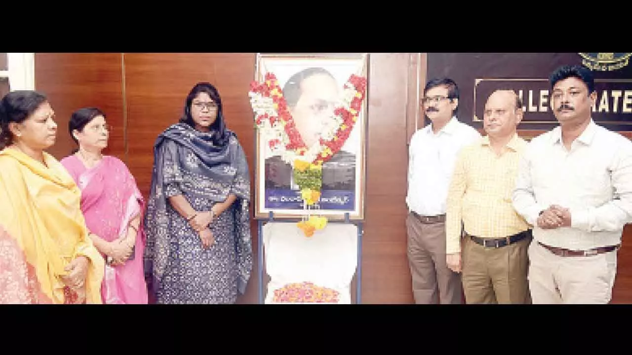 Collector K Vetri Selvi explains importance of Constitution Day