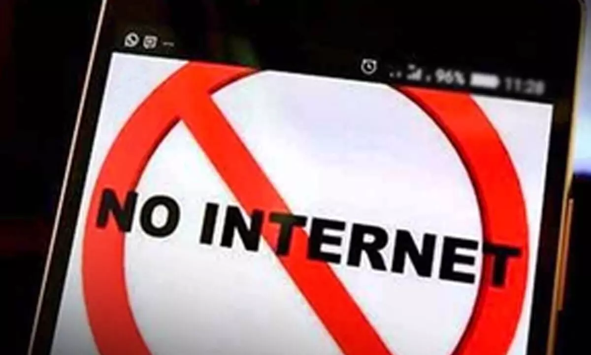 Manipur: Mobile internet suspended for two more days in nine districts