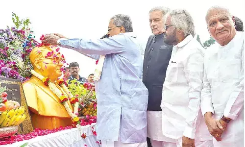 Those against Constitution are speaking about changing it, says CM