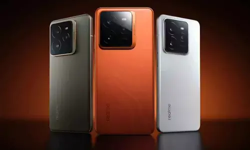 realme unveils GT 7 Pro