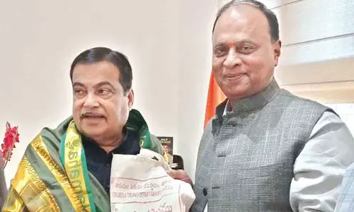 MP seeks vehicular underpass construction at Chandrasekharapuram