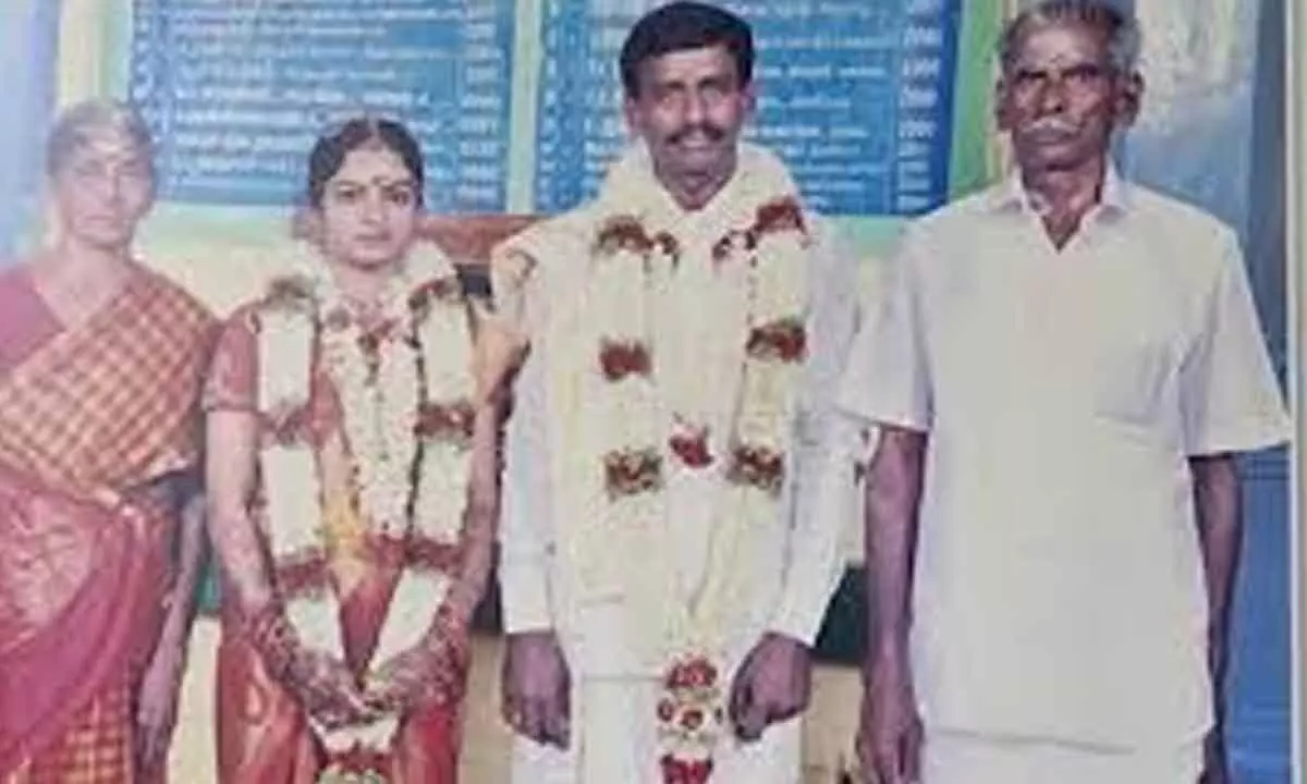 Family Of Three Brutally Murdered In Tamil Nadus Tiruppur; Robbery Suspected