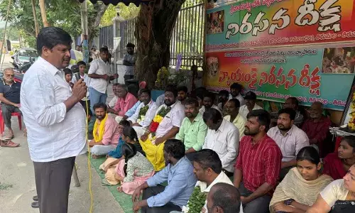 Hawkers’ protest completes 100 days