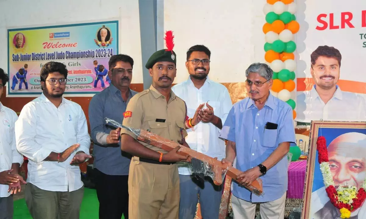 SLR Drill rifles donated to NCC cadets