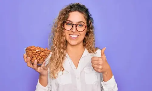 Strengthen your immunity with almonds this changing season