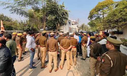 SP leaders stopped from visiting Sambhal