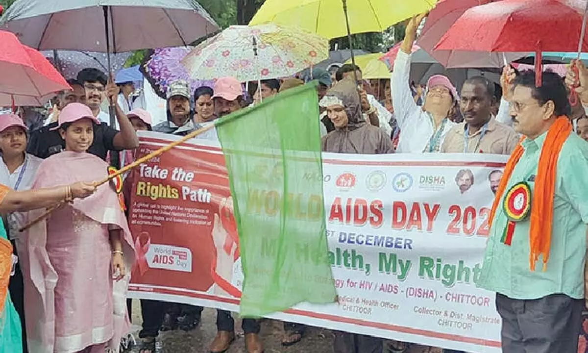 CHUDA Chairperson K Hemalatha and Chittoor DM&HO Dr Prabhavati Devi flagging off the AIDS awareness rally on Sunday