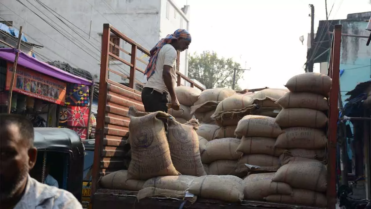 Paddy procurement: TG govt employs 3-tier redressal mechanism to rein in middlemen