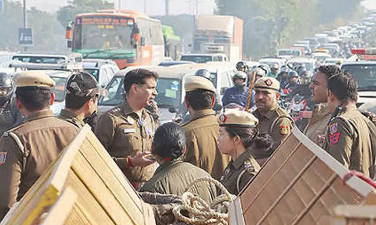 Massive jams at Delhi-Noida border as police set up barricades