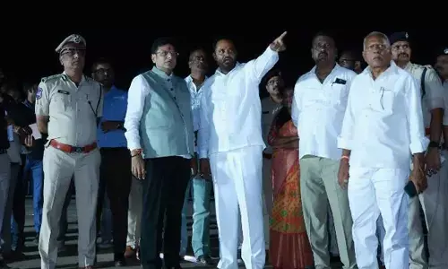 Make Nirudyoga Vijayotsava Sabha a success, Vijayaramana appeals to people