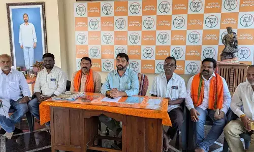 Incompetent forest officials  fail to check tiger attacks