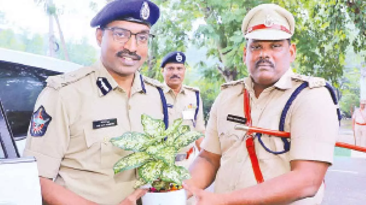 EAGLE team director meets Palnadu SP