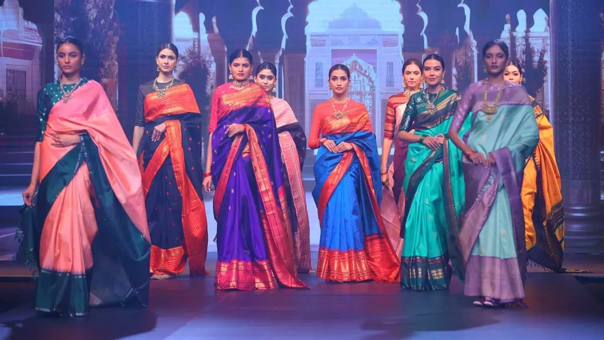 Adhvaria Silks’ proudly unveiled its exquisite ‘Kamakshi’ Collection in a grand fashion show