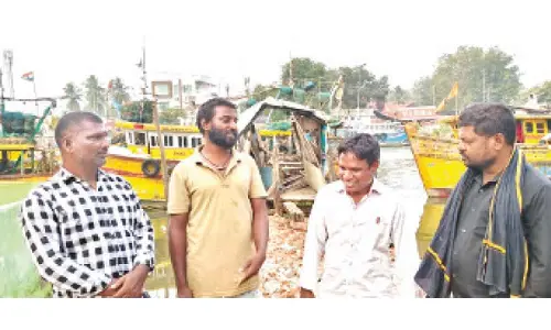 Kakinada: Person with visual disability devotes life to service