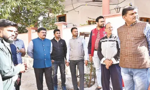 GMC Commissioner Puli Srinivasulu visiting Jaipur Municipal Corporation on Tuesday