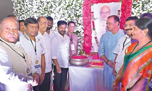 Rosaiah’s skills helped TG attain surplus budget: CM Revanth