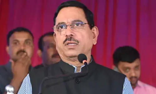Cong-led Ktaka govt not sensitive to maternal deaths in state, claims Pralhad Joshi
