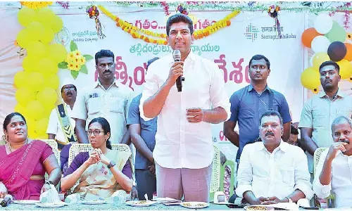 Bring out latent talent in students, teachers told