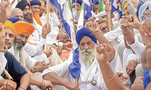 101 farmers to march towards Delhi today