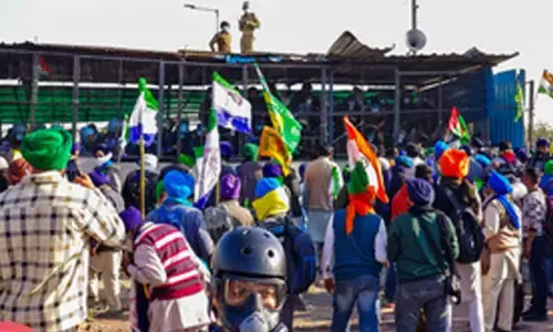 Farmers stopped at Punjab-Haryana border, teargas shells fired